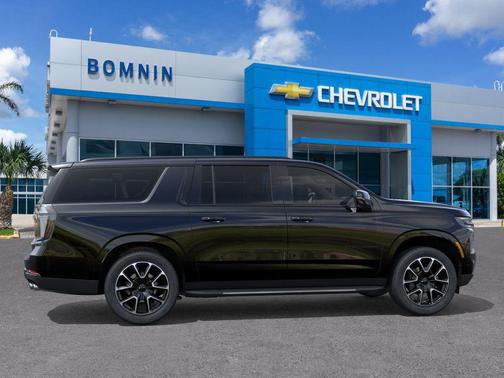 Black 2026 Chevrolet Suburban RST