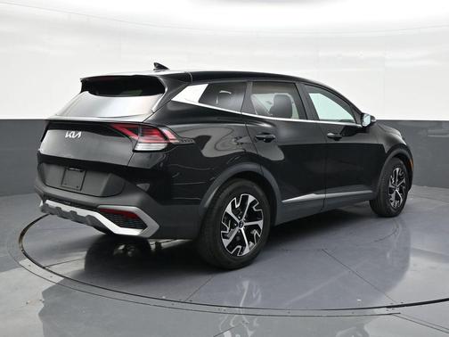 Ebony Black 2023 Kia Sportage EX