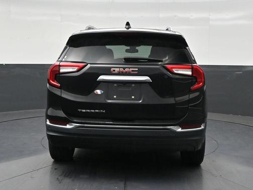 Ebony Twilight Metallic 2023 GMC Terrain SLT