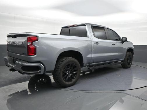 Sterling Gray Metallic 2024 Chevrolet Silverado 1500 RST