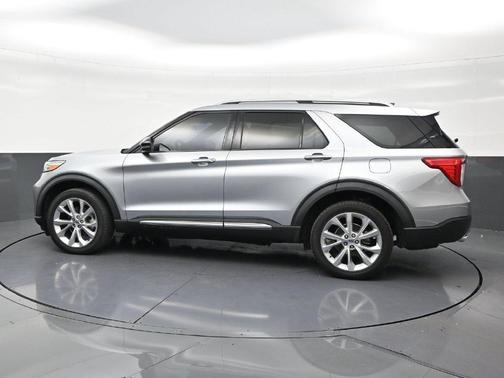 Iconic Silver Metallic 2022 Ford Explorer Platinum