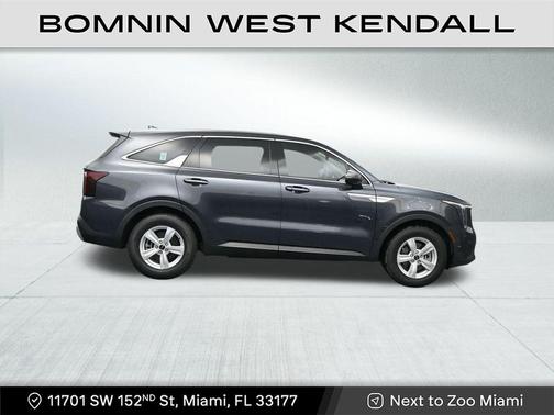 2024 Kia Sorento LX