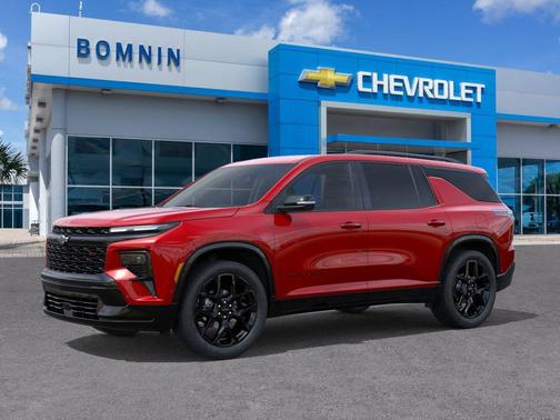 Radiant Red Tintcoat 2026 Chevrolet Traverse RS