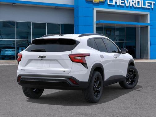 Summit White 2026 Chevrolet Trax LT