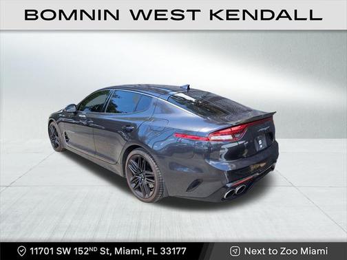 2022 Kia Stinger GT1