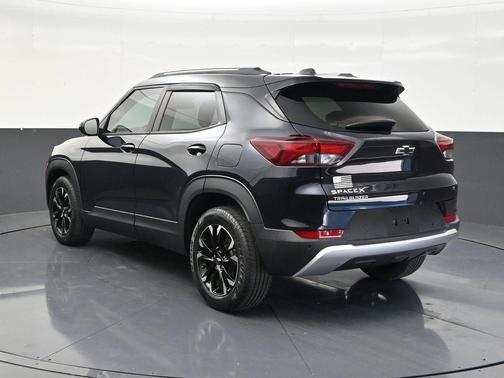 Midnight Blue Metallic 2021 Chevrolet Trailblazer LT