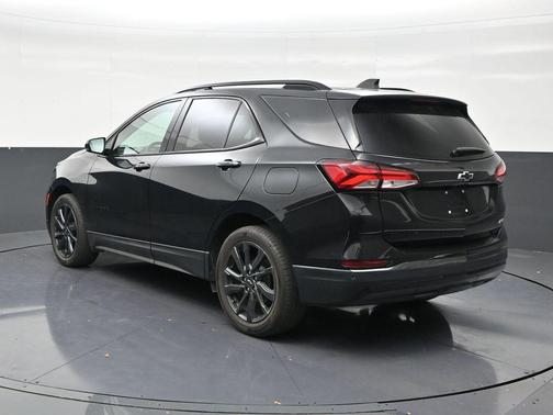 Mosaic Black Metallic 2023 Chevrolet Equinox FWD RS