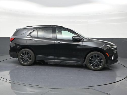Mosaic Black Metallic 2023 Chevrolet Equinox FWD RS