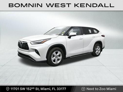 2025 Toyota Highlander LE