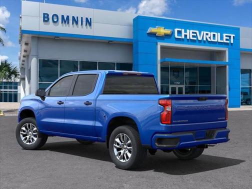 2025 Chevrolet Silverado 1500 Custom