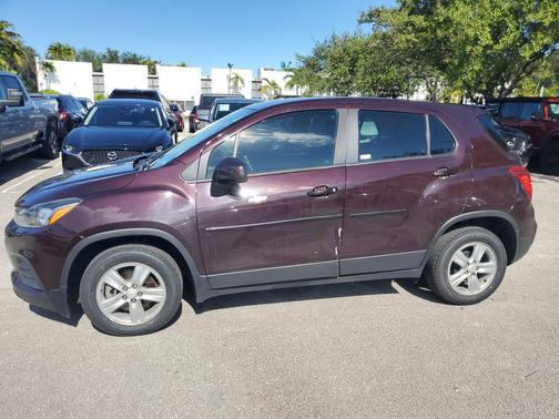 2021 Chevrolet Trax LS