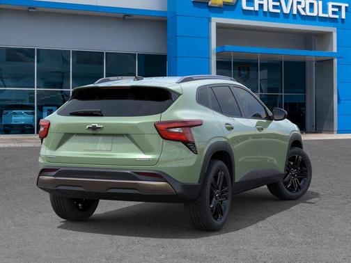 Cacti Green 2026 Chevrolet Trax FWD ACTIV