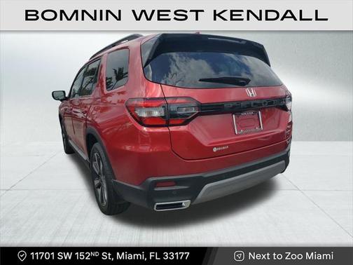 2024 Honda Pilot Touring 8-Passenger