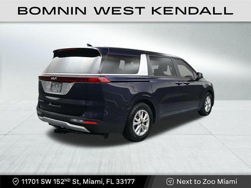 2022 Kia Carnival LXS