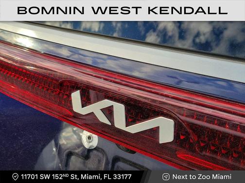 2022 Kia Carnival LXS