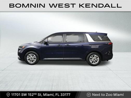 2022 Kia Carnival LXS