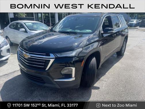 2022 Chevrolet Traverse LT Cloth
