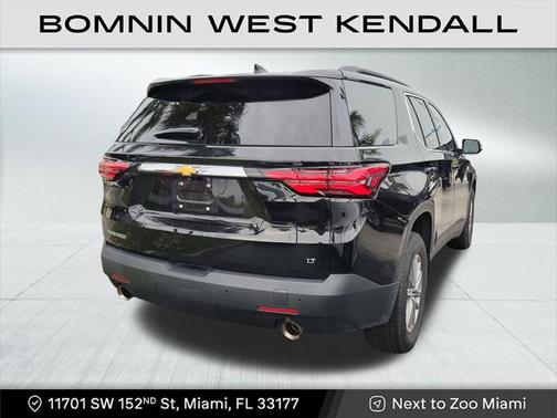 2022 Chevrolet Traverse LT Cloth