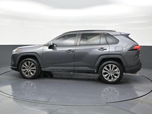 Magnetic Gray Metallic 2022 Toyota RAV4 XLE Premium