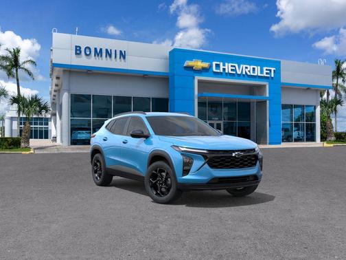 Marina Blue Metallic 2026 Chevrolet Trax LT