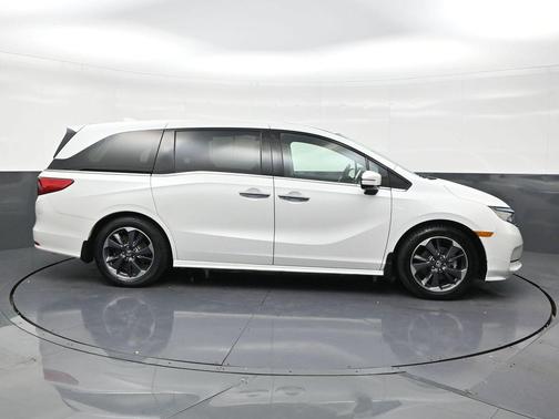 2022 Honda Odyssey Elite