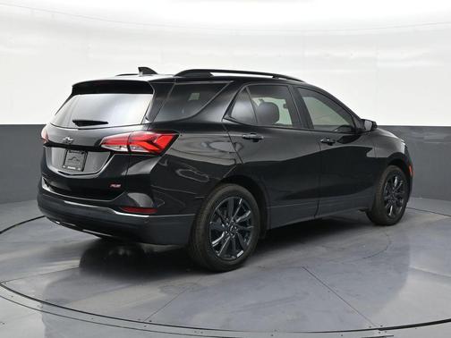 2023 Chevrolet Equinox FWD RS