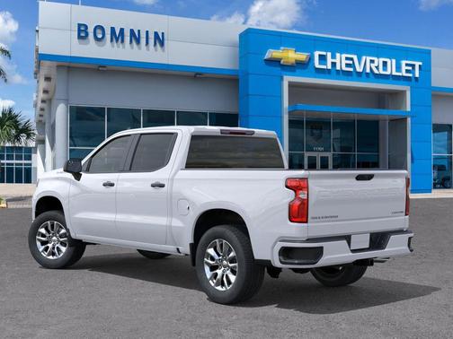 Summit White 2026 Chevrolet Silverado 1500 Custom