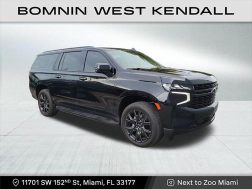 2023 Chevrolet Suburban RST