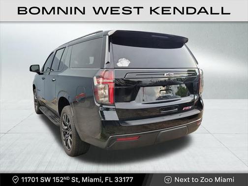 2023 Chevrolet Suburban RST
