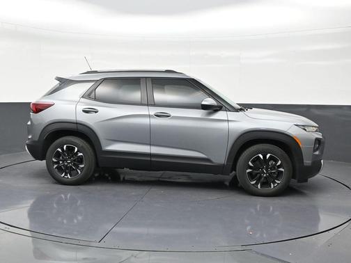 Sterling Gray Metallic 2023 Chevrolet Trailblazer LT