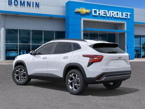 Summit White 2026 Chevrolet Trax LT