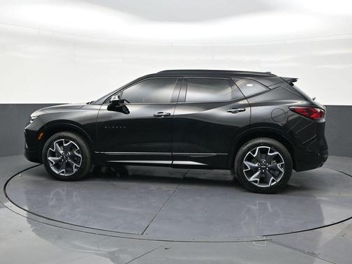 Black 2022 Chevrolet Blazer RS