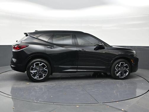 Black 2022 Chevrolet Blazer RS