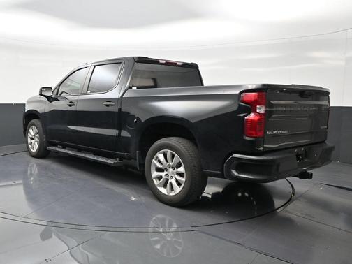 Black 2022 Chevrolet Silverado 1500 Custom