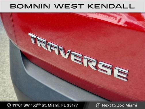 2023 Chevrolet Traverse LT Cloth