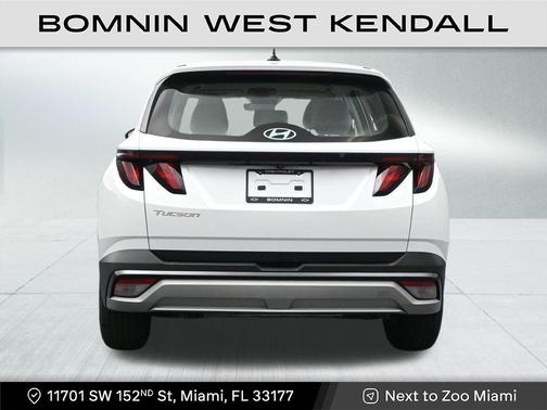 2025 Hyundai TUCSON SE