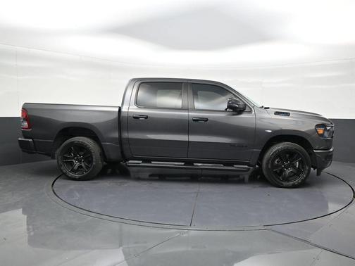 Granite Crystal Metallic Clearcoat 2024 RAM 1500 Big Horn/Lone Star
