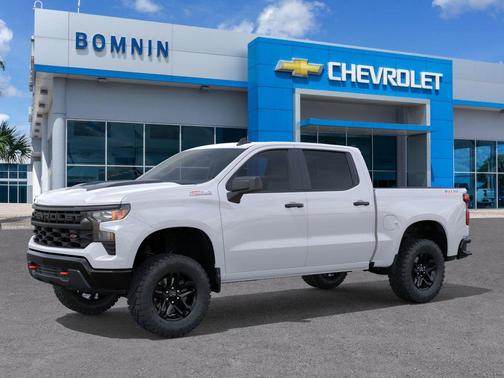 Summit White 2026 Chevrolet Silverado 1500 Custom Trail Boss