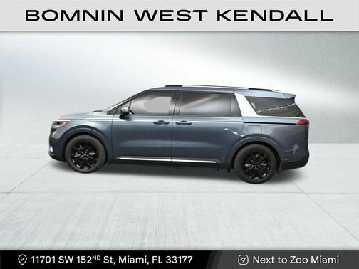 2022 Kia Carnival SX