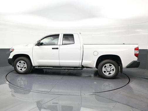 Super White 2018 Toyota Tundra SR