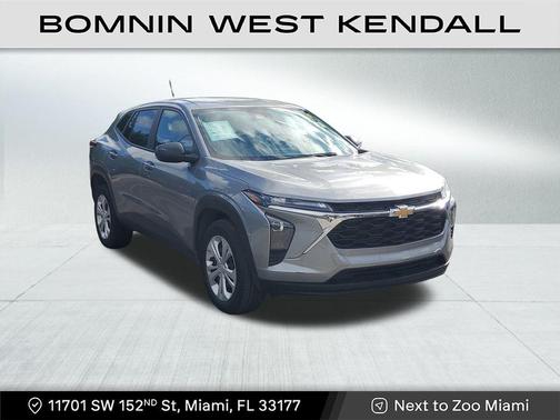 2025 Chevrolet Trax LS