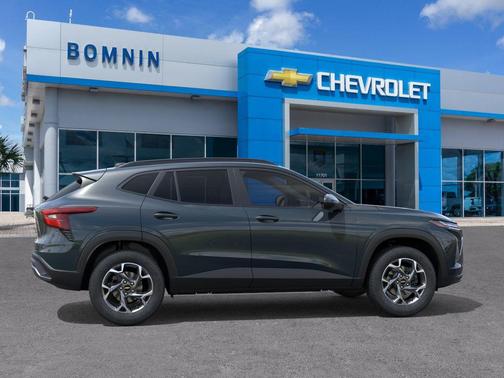 Cypress Gray 2026 Chevrolet Trax LT