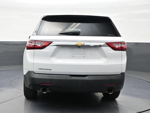Summit White 2020 Chevrolet Traverse LS