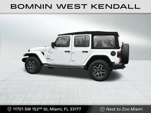 2024 Jeep Wrangler 4-Door Sahara 4x4
