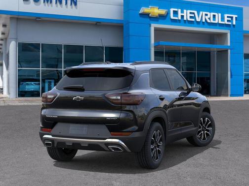 Mosaic Black Metallic 2026 Chevrolet Trailblazer ACTIV