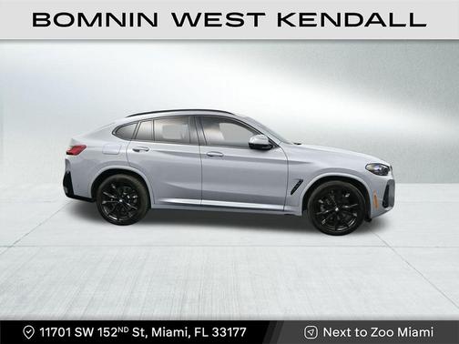 2025 BMW X4 xDrive30i