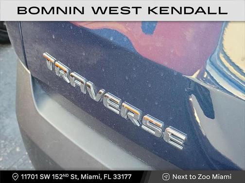 2023 Chevrolet Traverse LT Cloth