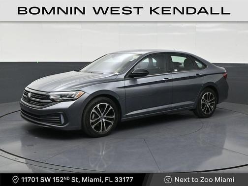 Platinum Gray Metallic 2024 Volkswagen Jetta 1.5T Sport