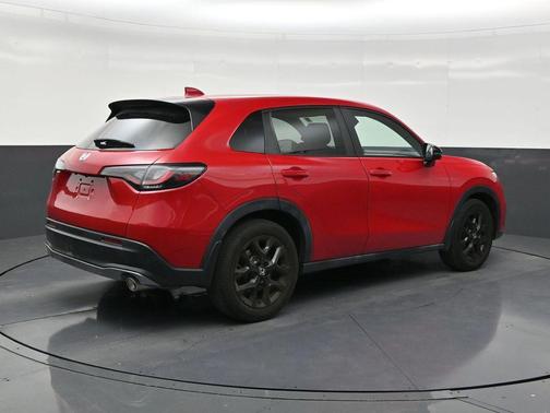 Milano Red 2024 Honda HR-V Sport