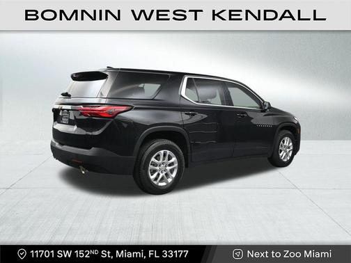 2023 Chevrolet Traverse LS